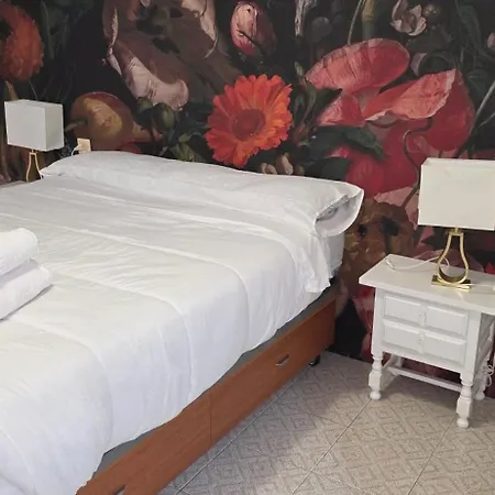 Апартаменты Marandel *